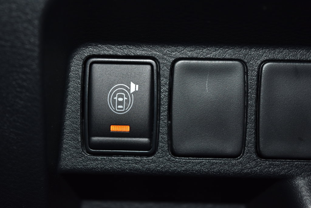 Certified 2025 Nissan Frontier PRO-4X AWD/4WD image 19