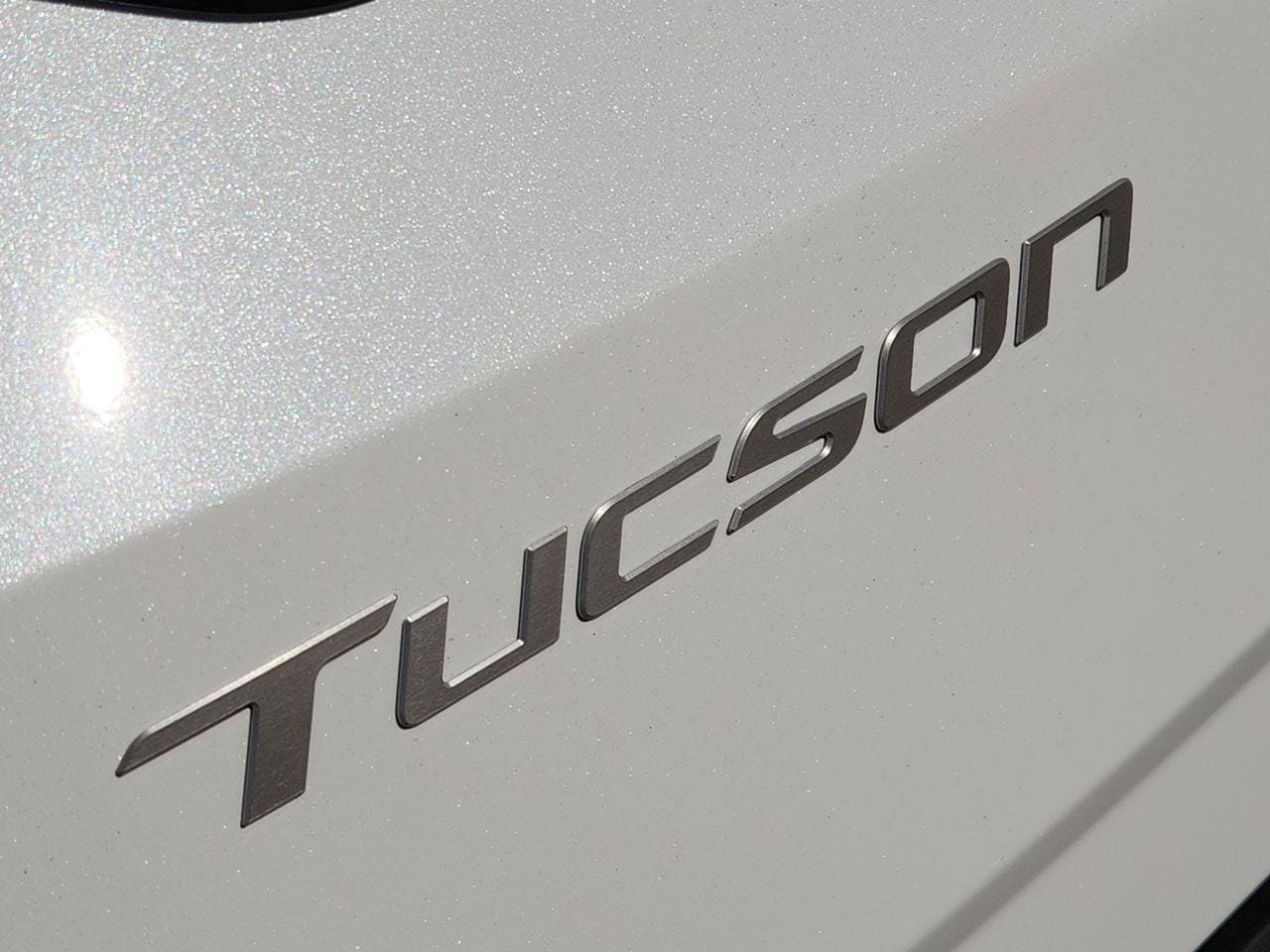 New 2026 Hyundai Tucson Limited AWD/4WD image 9