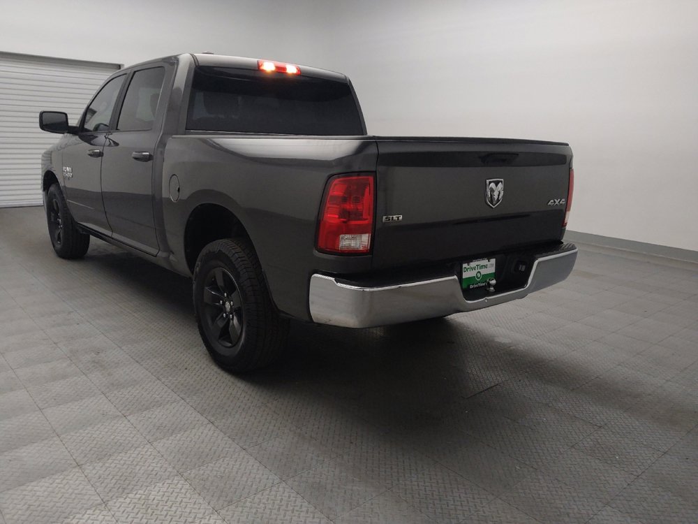 Used 2021 RAM 1500 Classic SLT image 5