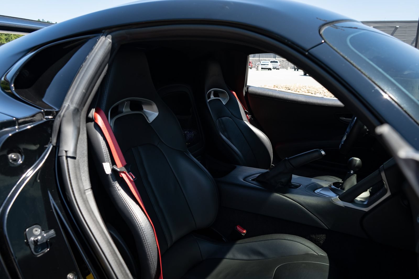 Used 2014 SRT Viper SRT-10 w/ Advanced Aerodynamics Package RWD image 43