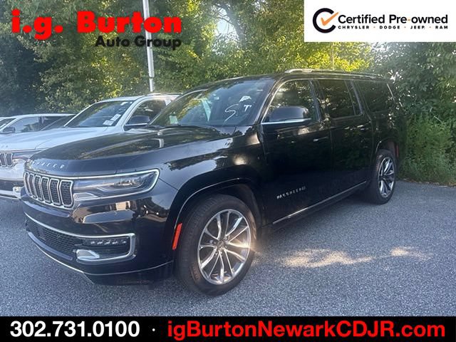 Used 2024 Jeep Wagoneer L Series III w/ Premium Group I AWD/4WD image 2