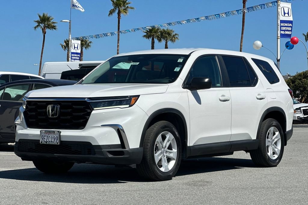 Used 2023 Honda Pilot LX image 7