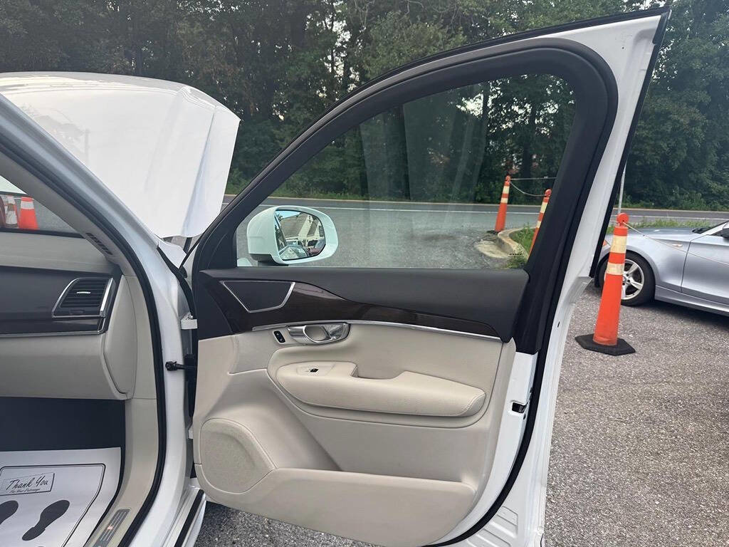 Used 2019 Volvo XC90 T6 Momentum w/ Advanced Package image 37