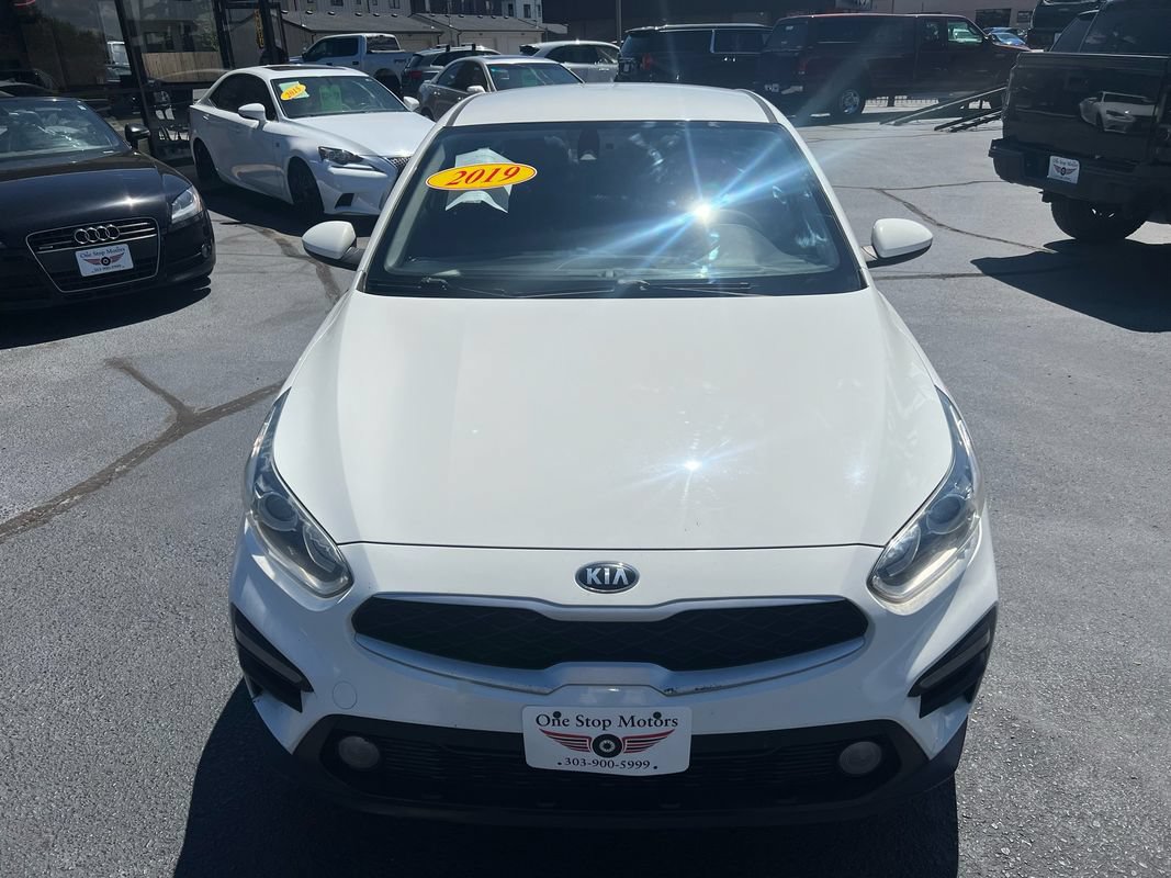 Used 2019 Kia Forte Sedan FWD image 2