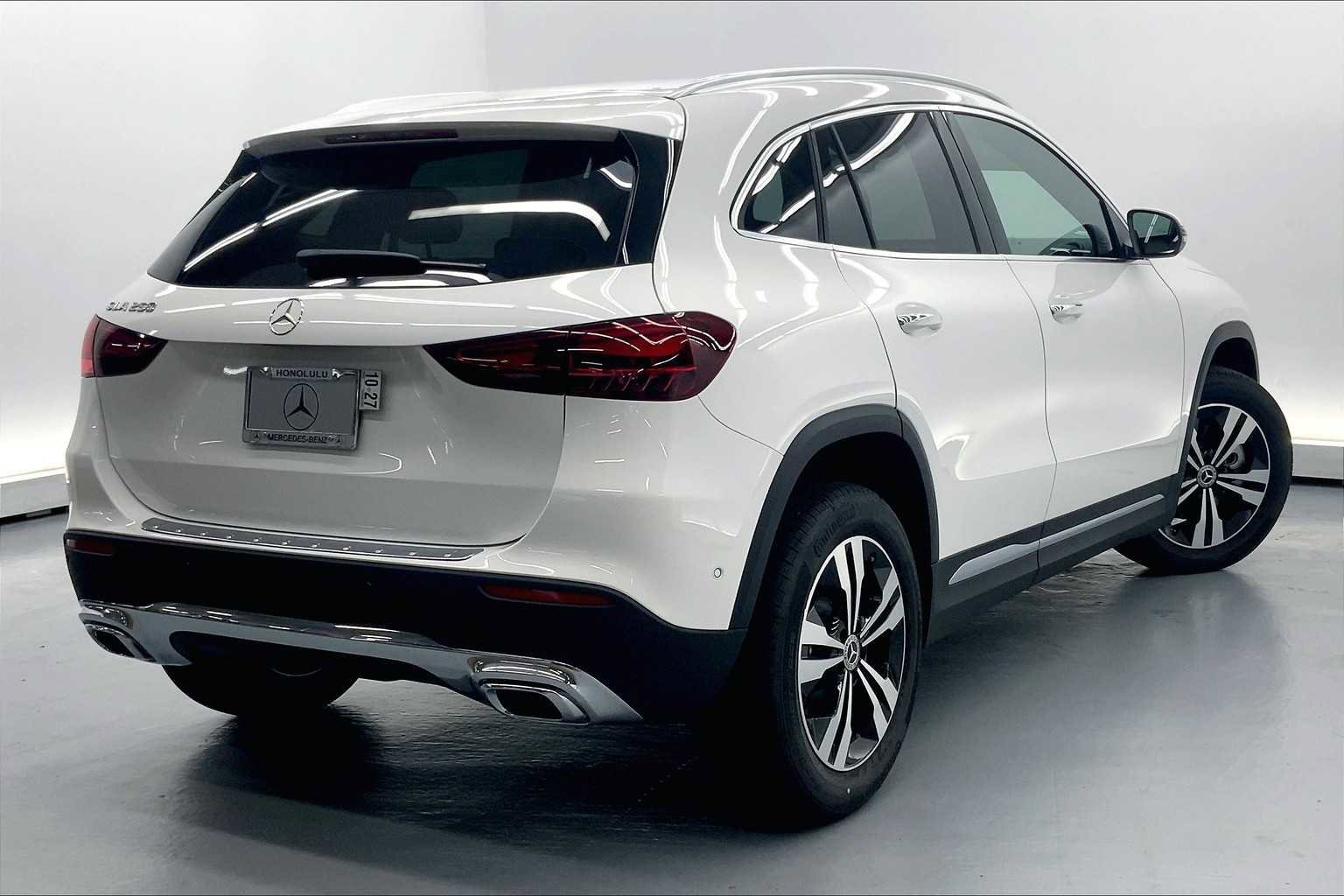 New 2026 Mercedes-Benz GLA 250 GLA 250 image 7