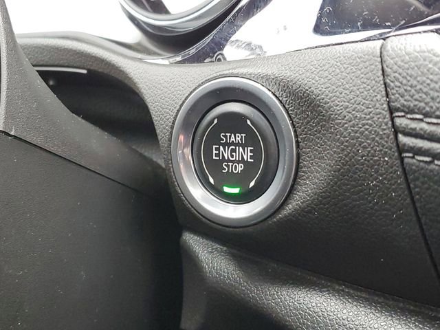 Used 2020 Buick Encore GX Essence w/ Experience Buick Package image 15