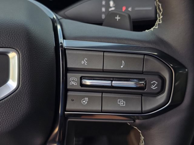 New 2026 GMC Yukon Denali Ultimate AWD/4WD image 24