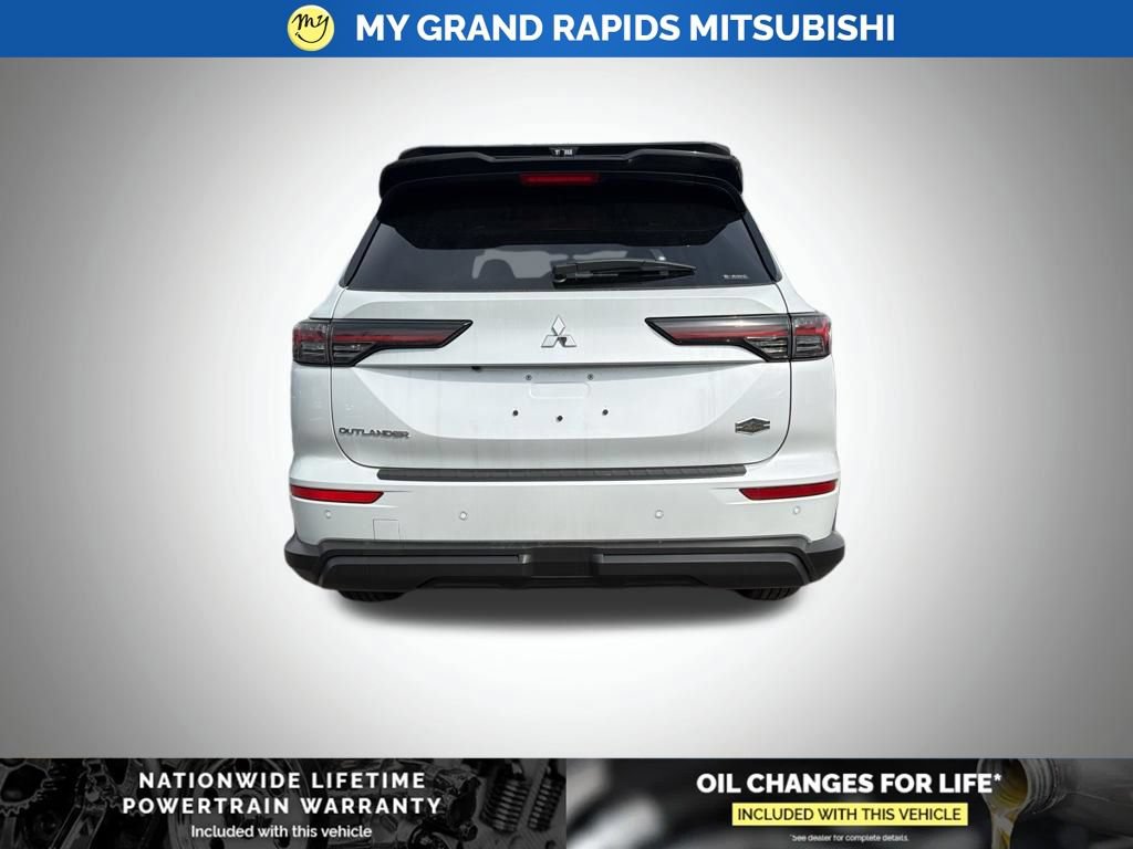 New 2026 Mitsubishi Outlander AWD image 6