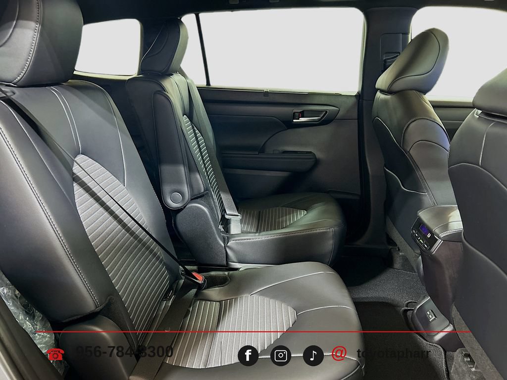 New 2026 Toyota Highlander XSE AWD/4WD image 29