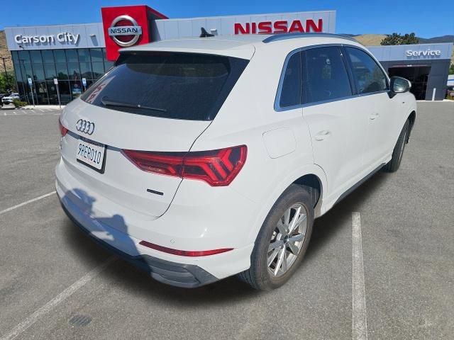 Used 2025 Audi Q3 2.0T Premium image 3