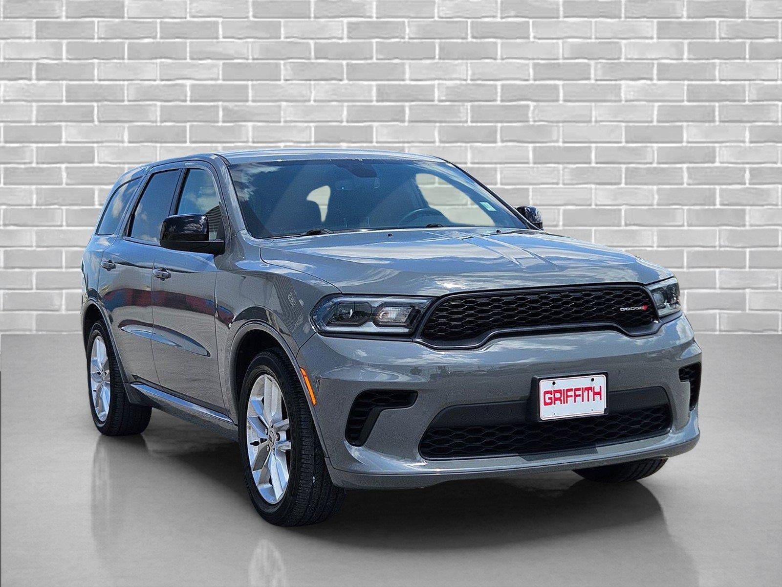 Used 2023 Dodge Durango GT RWD image 3