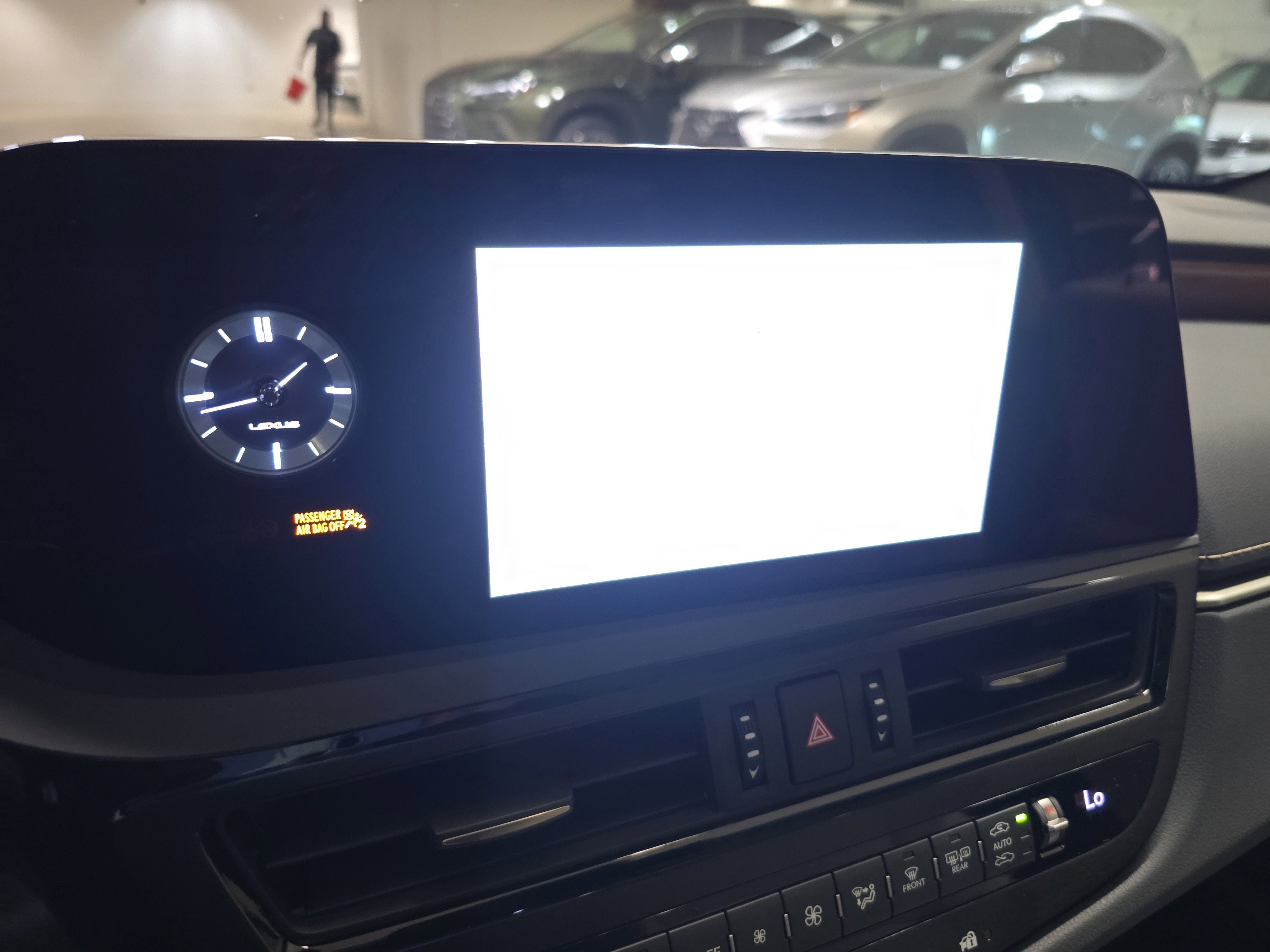 New 2025 Lexus ES 350 w/ Premium Package image 15