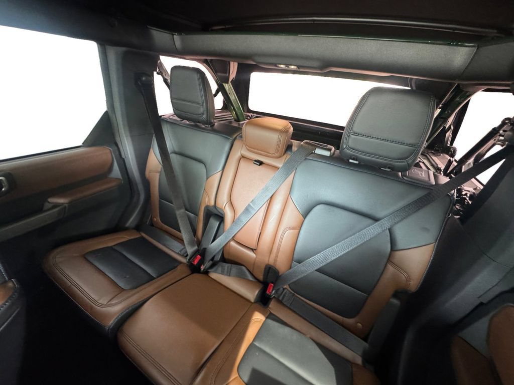 Used 2023 Ford Bronco Outer Banks AWD/4WD image 14