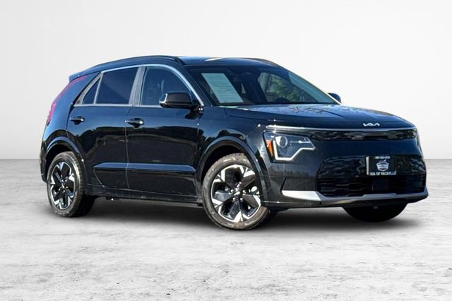 Certified 2023 Kia Niro Wind image 2