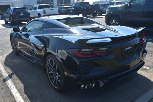 Used 2024 Chevrolet Corvette Stingray Premium Conv w/ Z51 Performance Package RWD image 7
