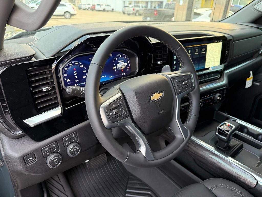 New 2026 Chevrolet Silverado 1500 LTZ w/ Z71 Off-Road Package AWD/4WD image 8