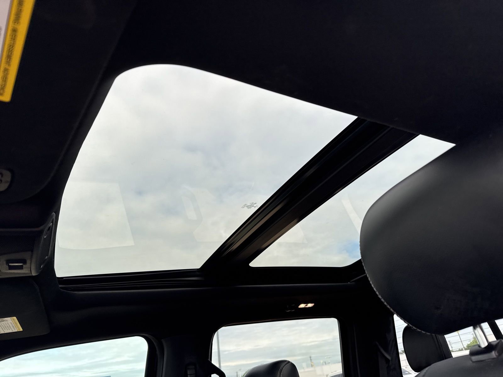 Used 2019 Ford F150 Lariat w/ Equipment Group 502A Luxury image 14