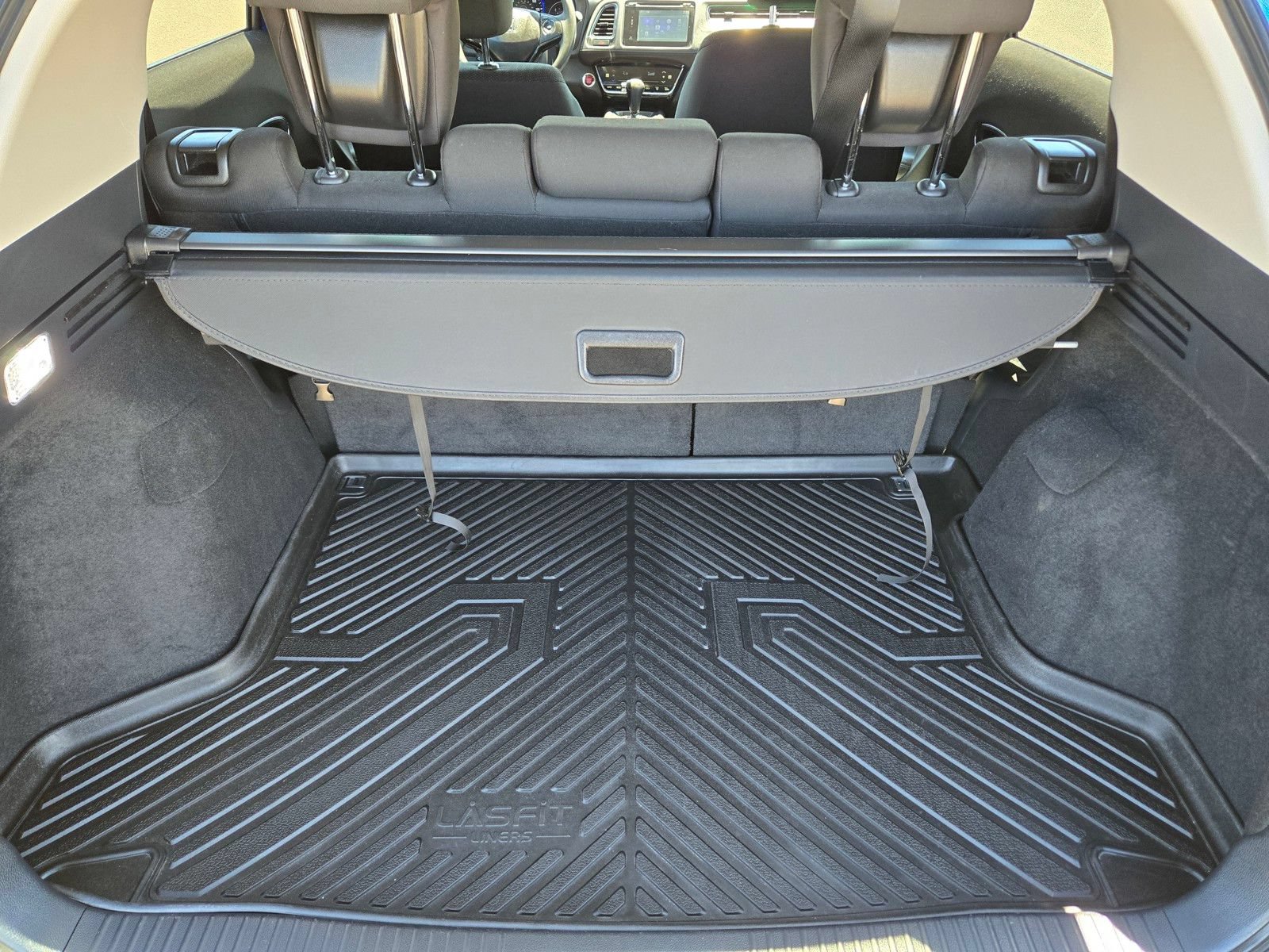 Used 2018 Honda HR-V EX image 12