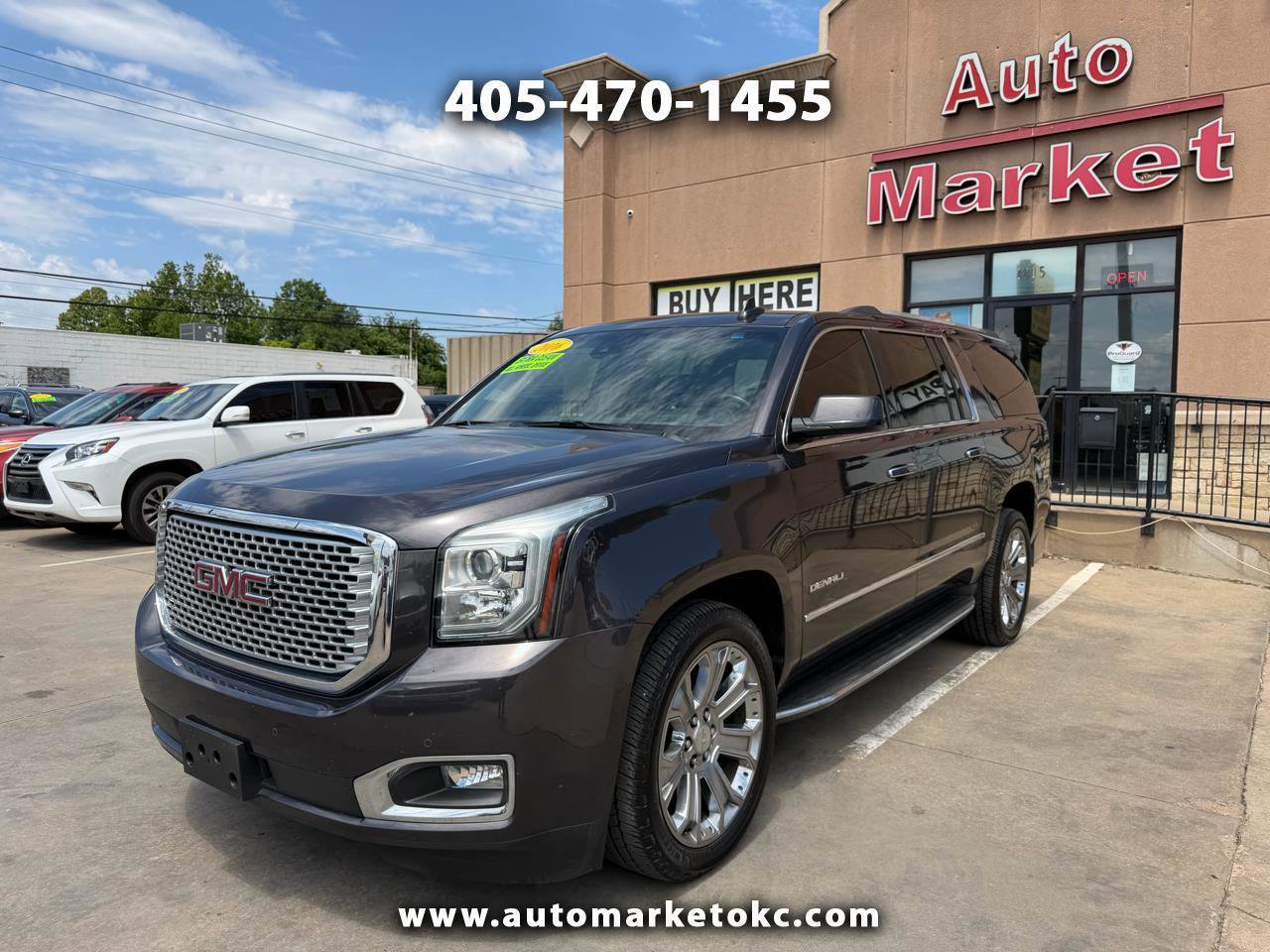 Used 2016 GMC Yukon XL Denali w/ Open Road Package AWD/4WD image 1
