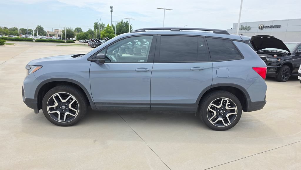Certified 2022 Honda Passport Elite image 2
