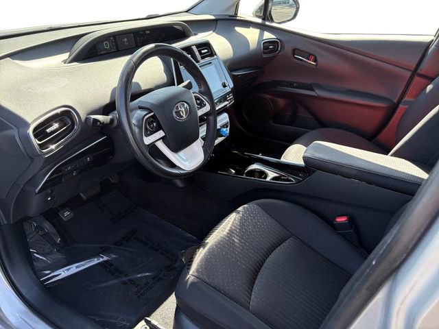 Certified 2017 Toyota Prius Prime Plus w/ Preferred Accessory Package FWD image 12