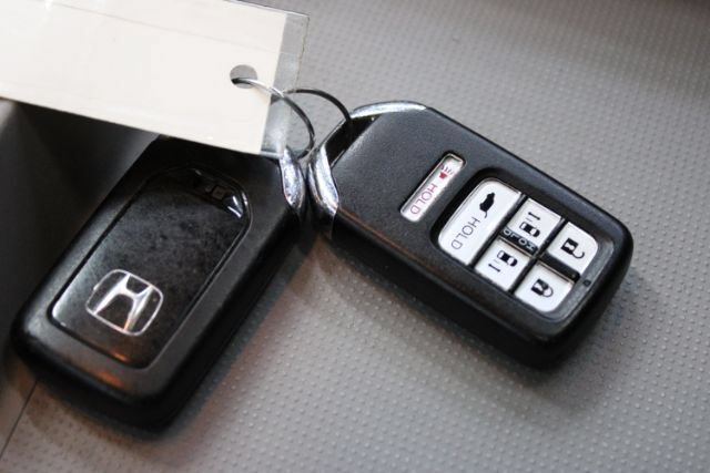 Used 2016 Honda Odyssey EX-L image 13