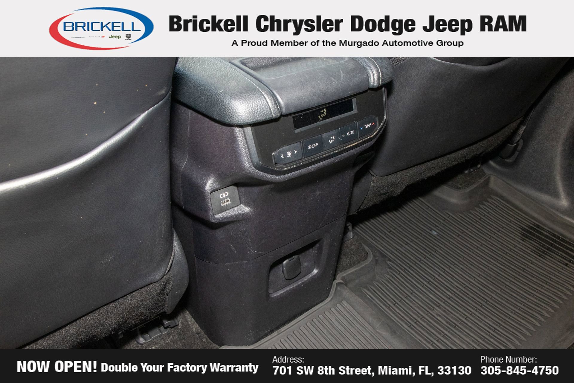 Used 2024 Toyota Grand Highlander XLE FWD image 19