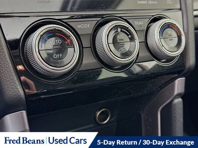 Used 2017 Subaru Forester 2.5i Touring image 18