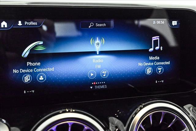 Used 2022 Mercedes-Benz GLB 250 4MATIC image 14