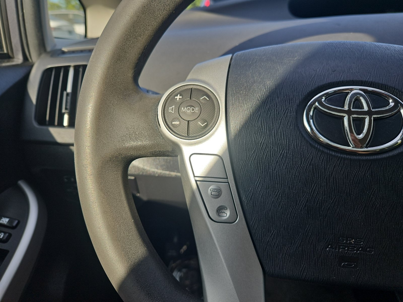Used 2015 Toyota Prius Two FWD image 23