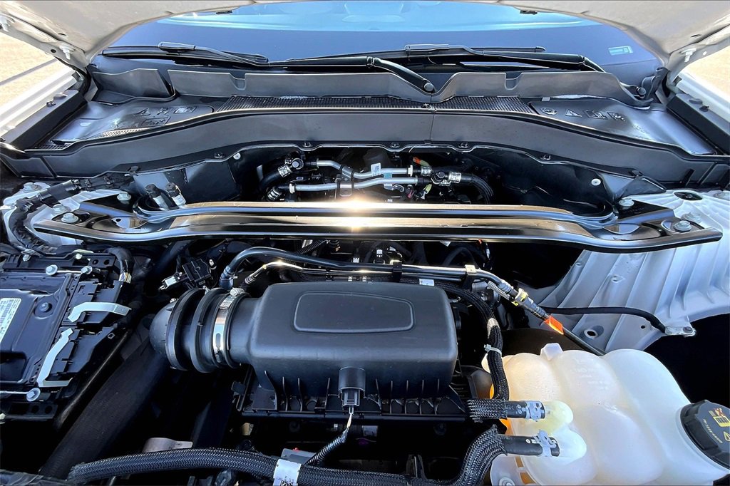 Used 2024 Ford Explorer Limited image 10