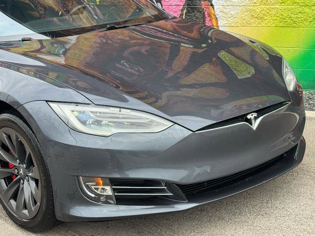 Used 2019 Tesla Model S Performance image 6