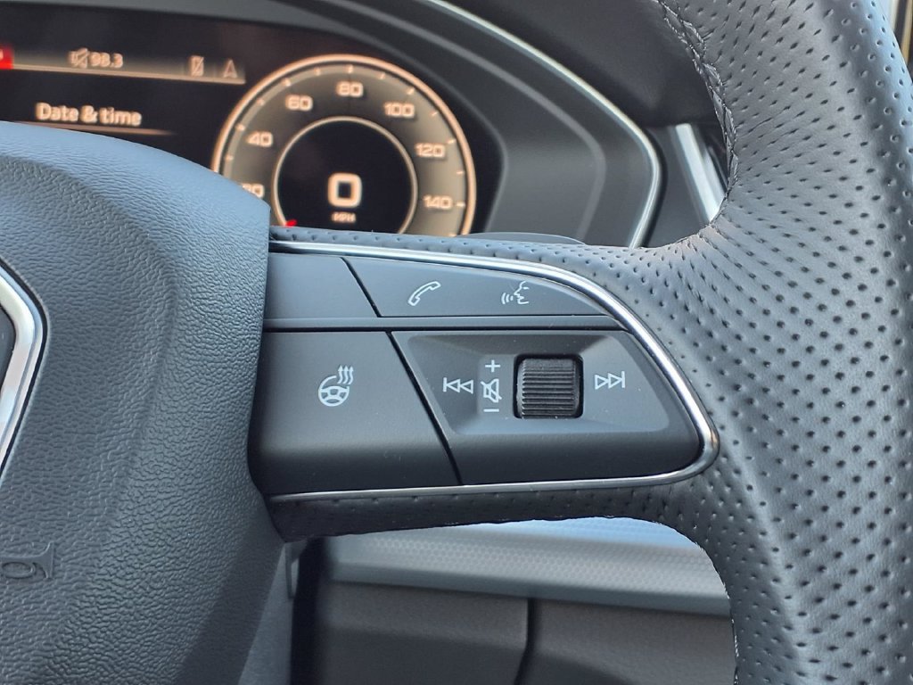 Used 2025 Audi Q5 2.0T Premium Plus AWD/4WD image 18
