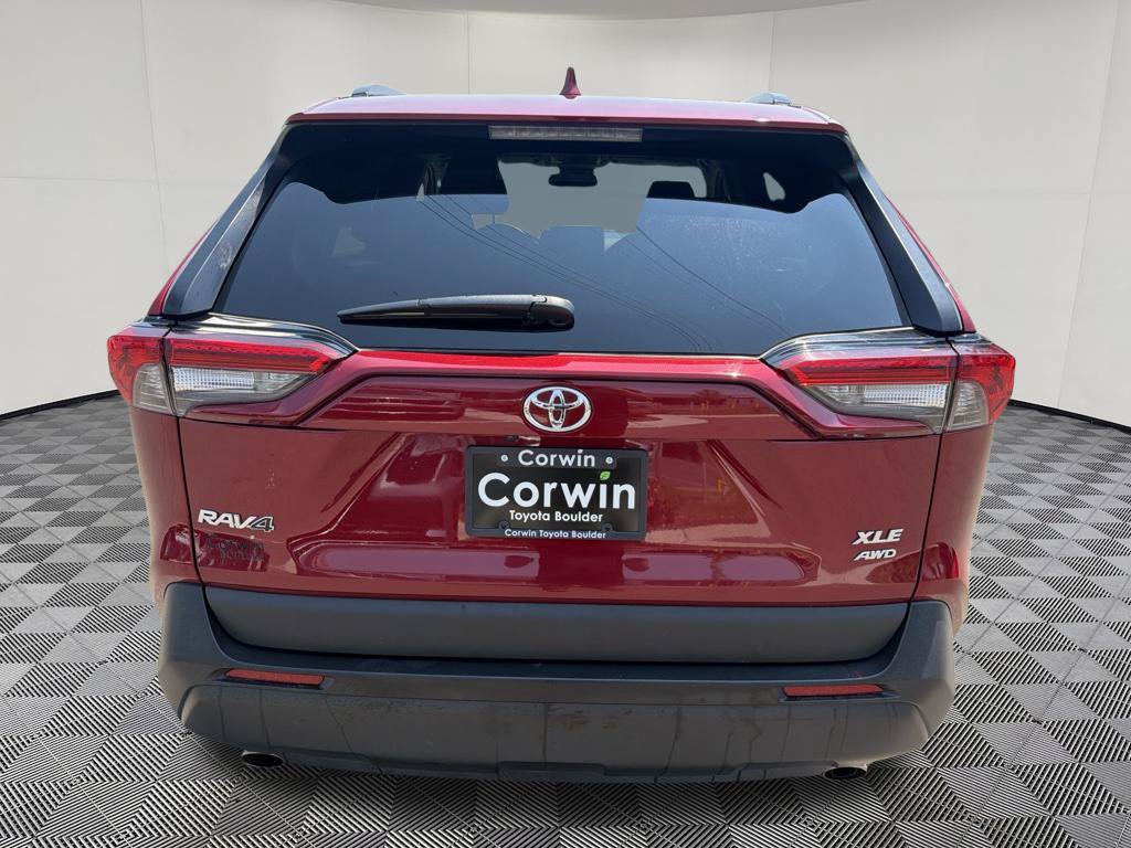 Used 2025 Toyota RAV4 XLE AWD/4WD image 6