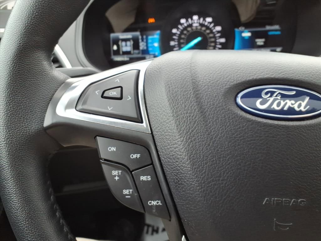 Certified 2024 Ford Edge SEL w/ Convenience Package image 17