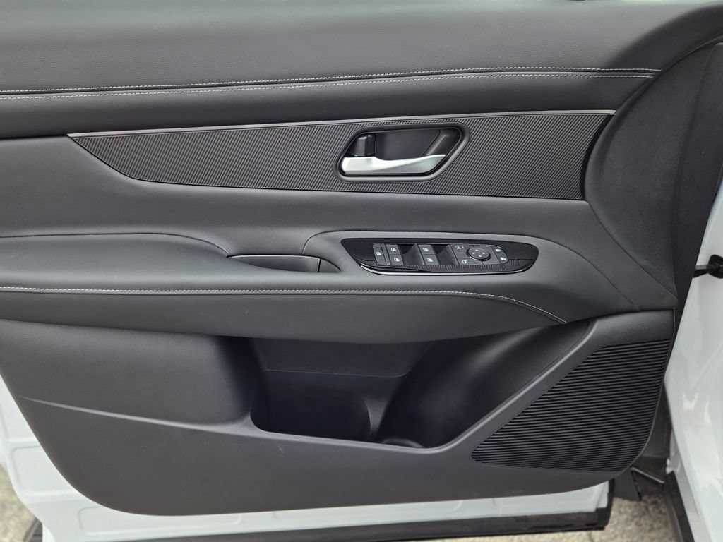 New 2026 Nissan Murano SV AWD/4WD image 16
