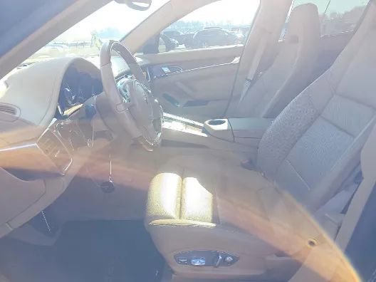 Used 2012 Porsche Panamera S RWD image 9