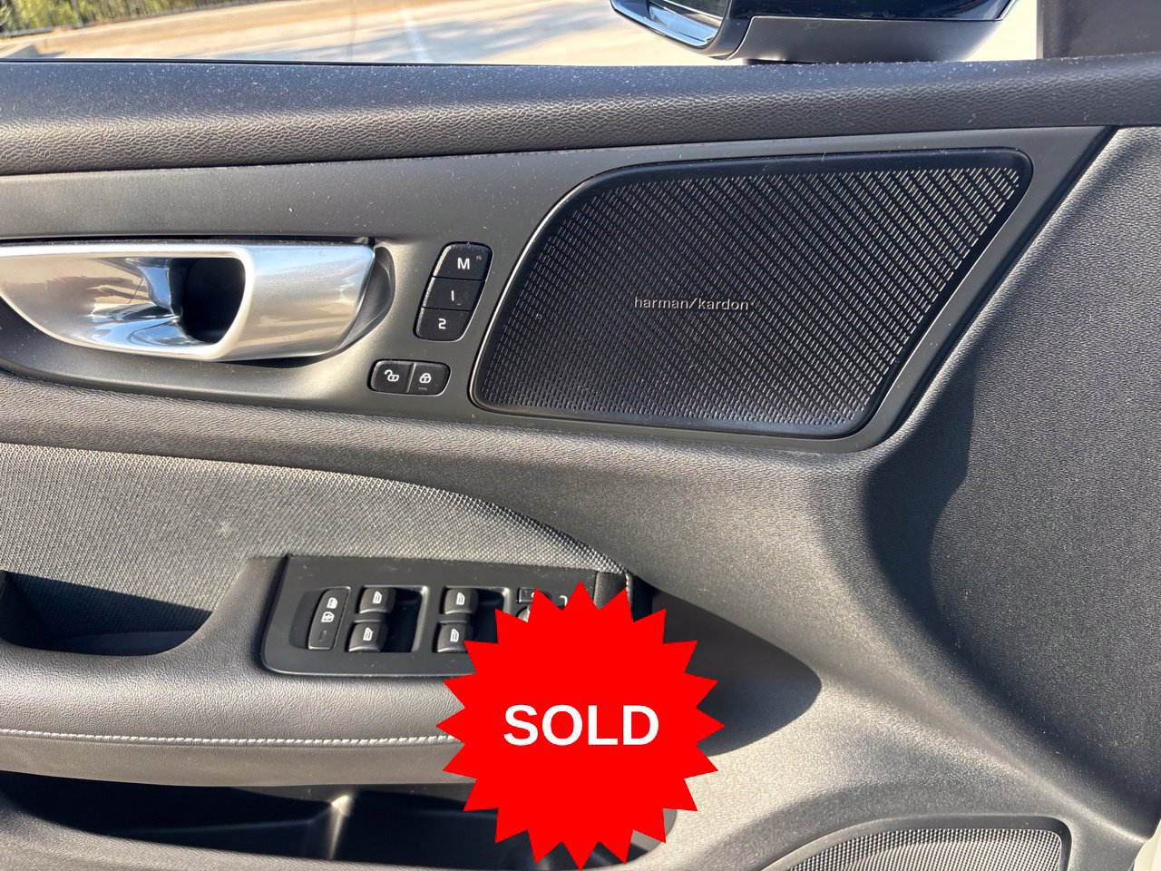 Certified 2024 Volvo S60 B5 Plus w/ Climate Package AWD/4WD image 17