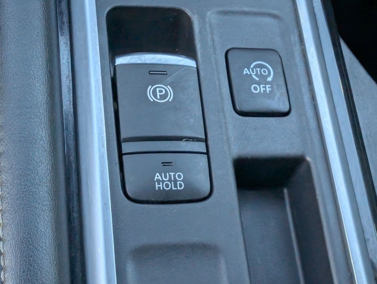 Certified 2023 Nissan Pathfinder SL w/ SL Premium Package FWD image 19