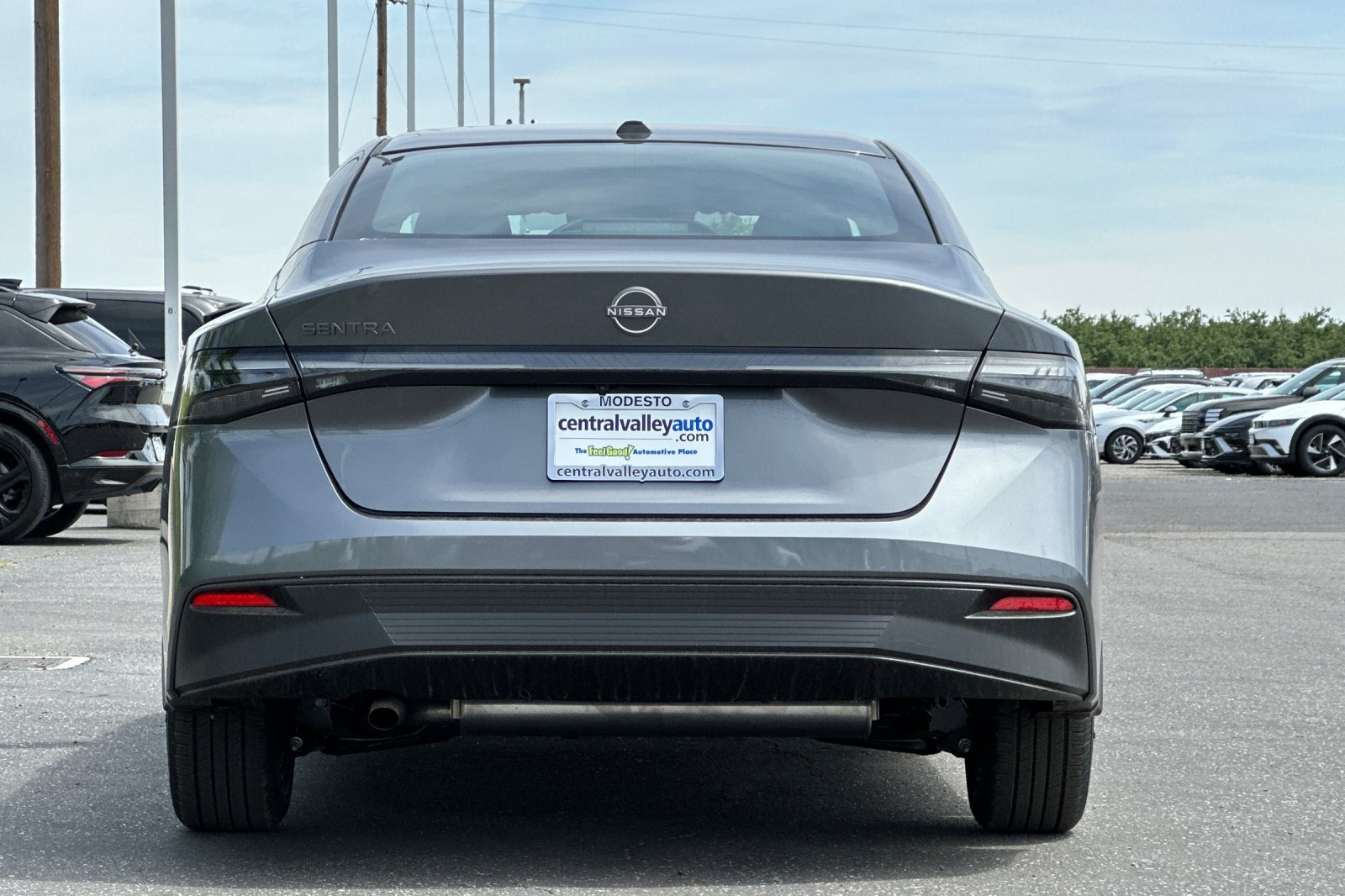 New 2026 Nissan Sentra SV w/ SV Convenience Package FWD image 5