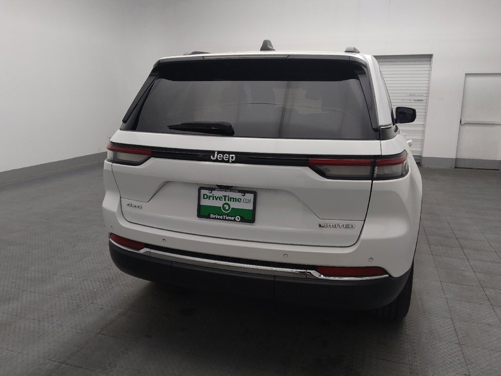 Used 2022 Jeep Grand Cherokee Limited image 7