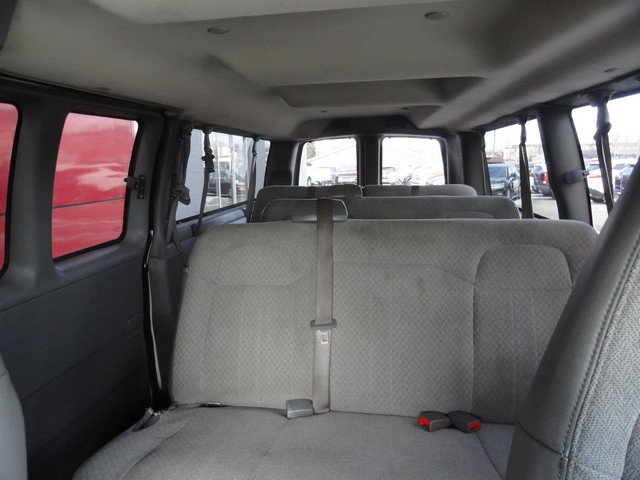 Used 2019 Chevrolet Express 3500 LT w/ LT Preferred Equipment Group RWD image 13