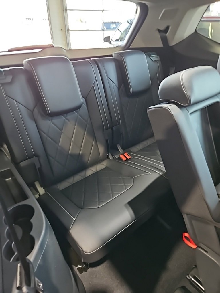 New 2026 Volkswagen Atlas SEL Premium R-Line image 19