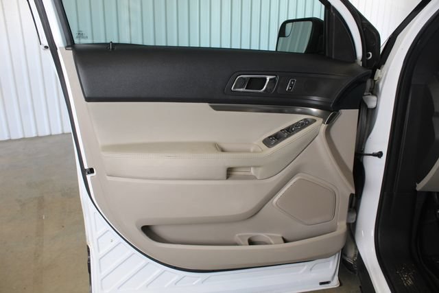 Used 2015 Ford Explorer FWD image 10