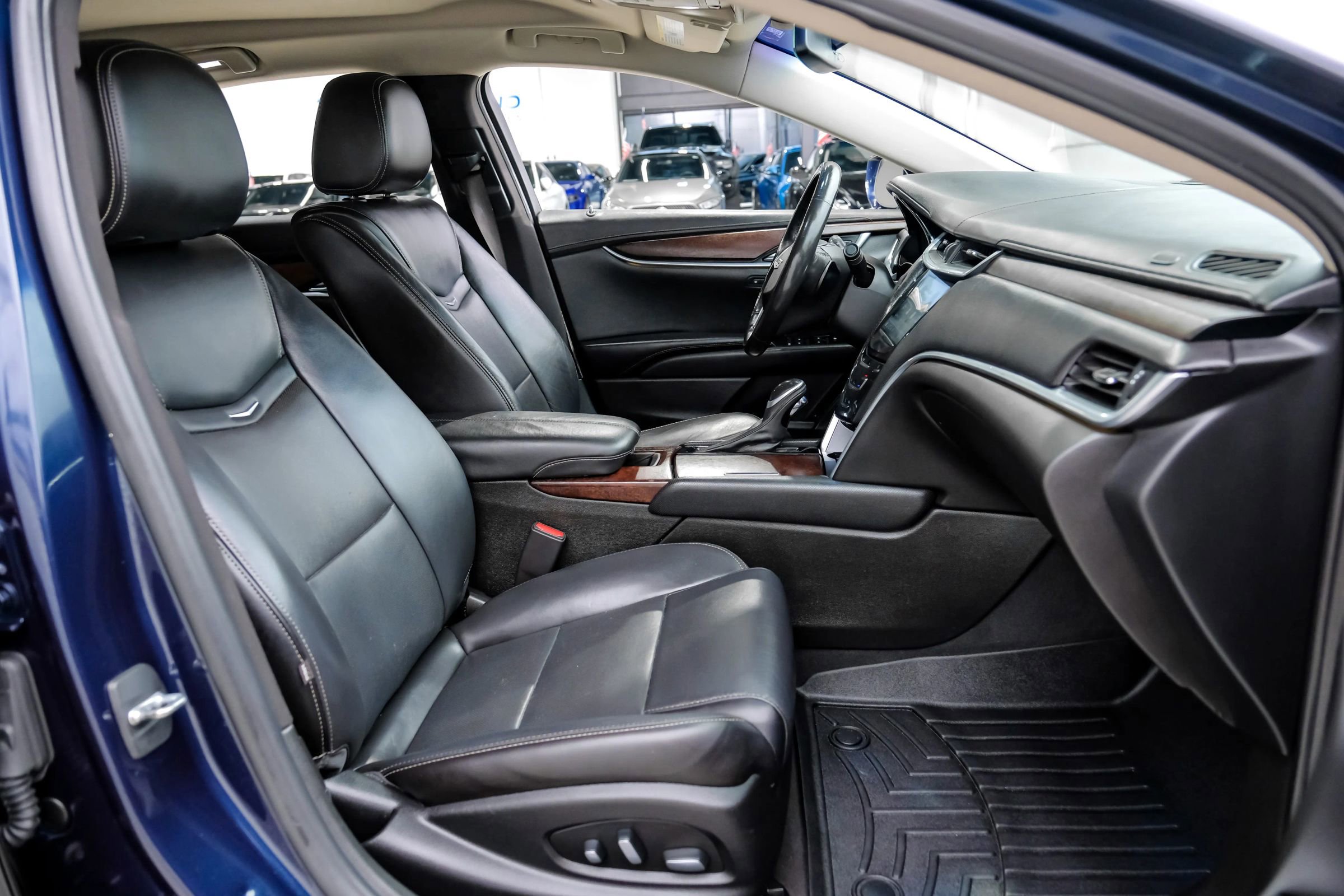 Used 2019 Cadillac XTS Luxury image 43
