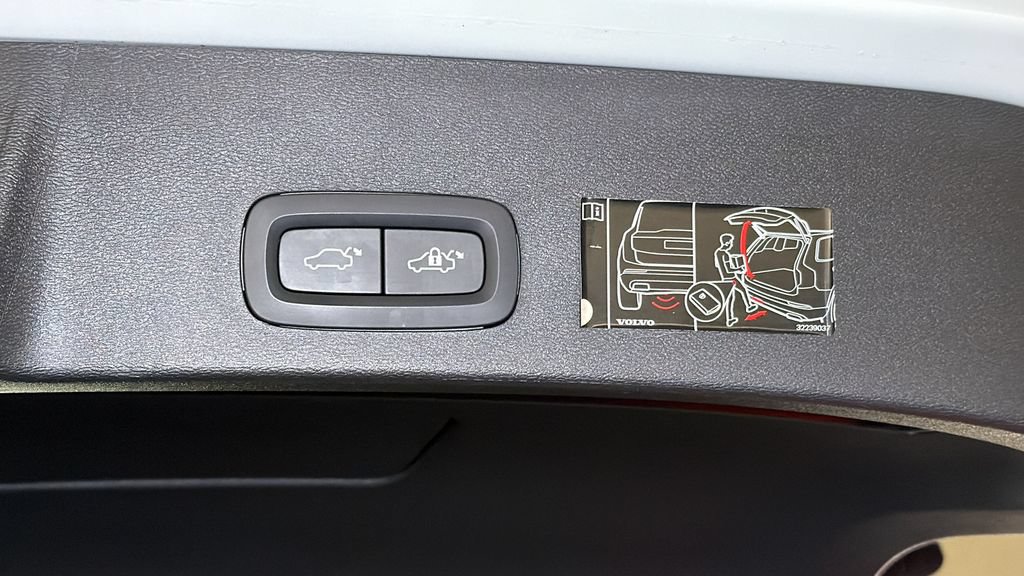 Used 2019 Volvo XC40 T5 Inscription AWD/4WD image 15