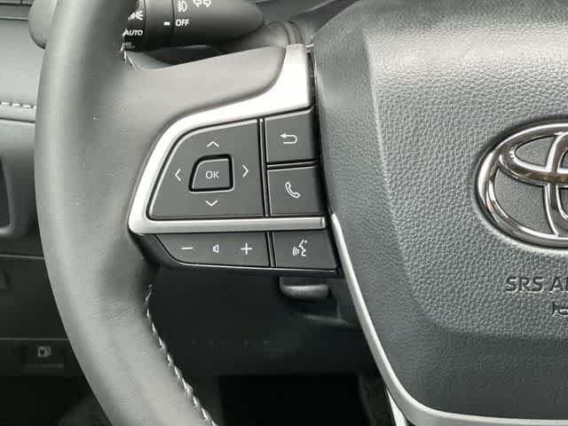 New 2024 Toyota Highlander XLE AWD/4WD image 9