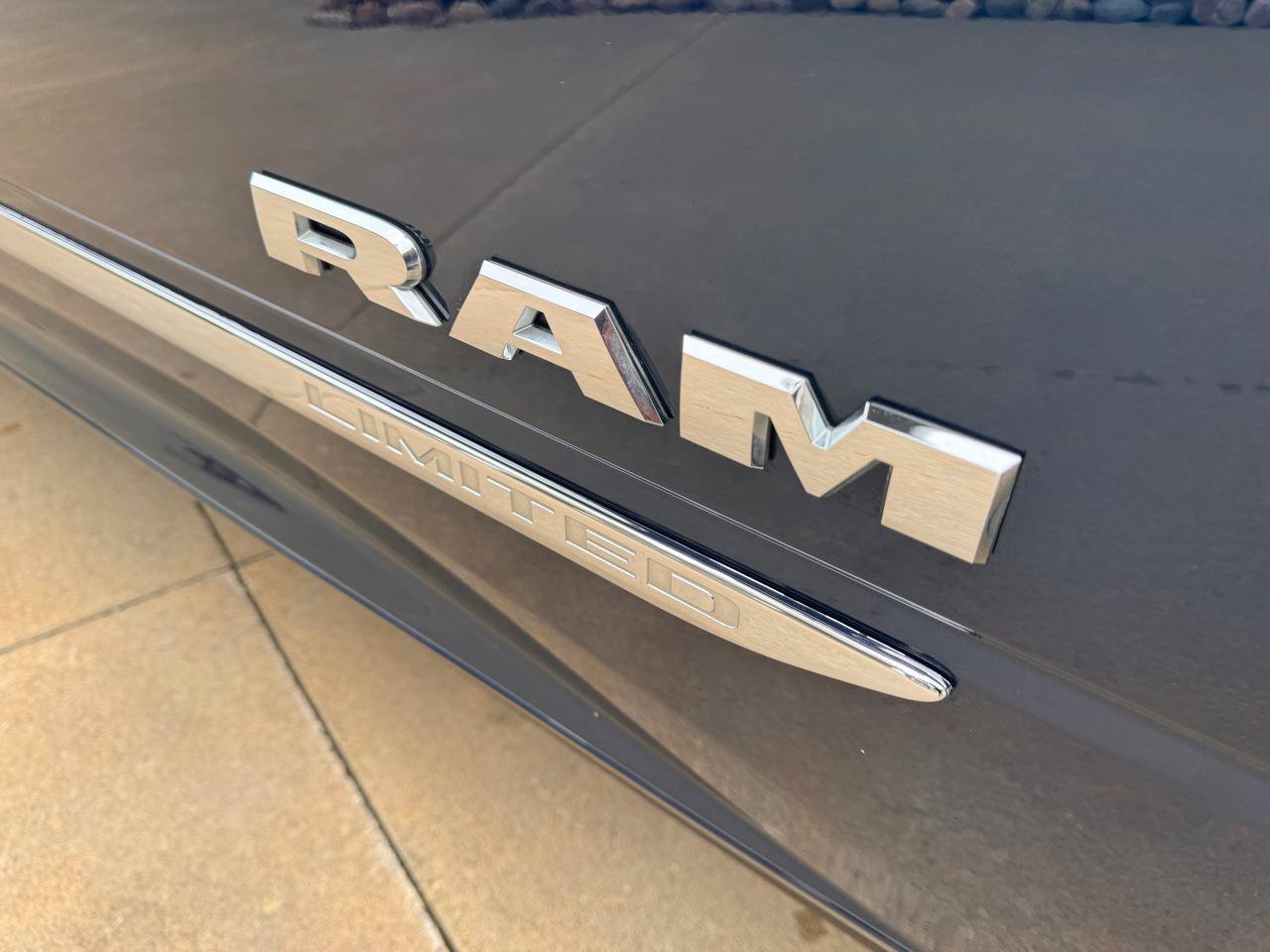 Used 2021 RAM 2500 Limited w/ Cold Weather Group AWD/4WD image 32