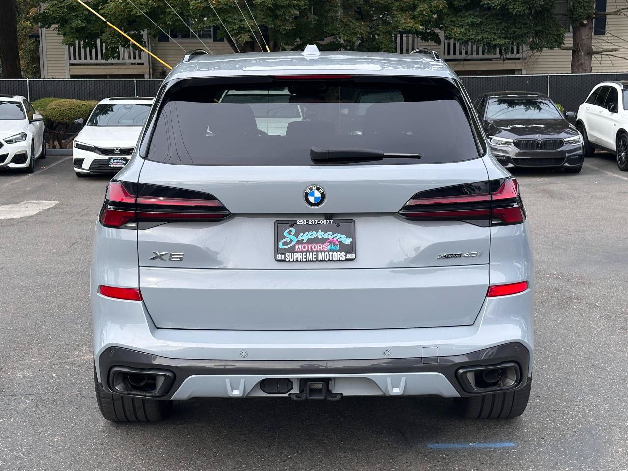 Used 2025 BMW X5 xDrive40i w/ M Sport Package AWD/4WD image 15