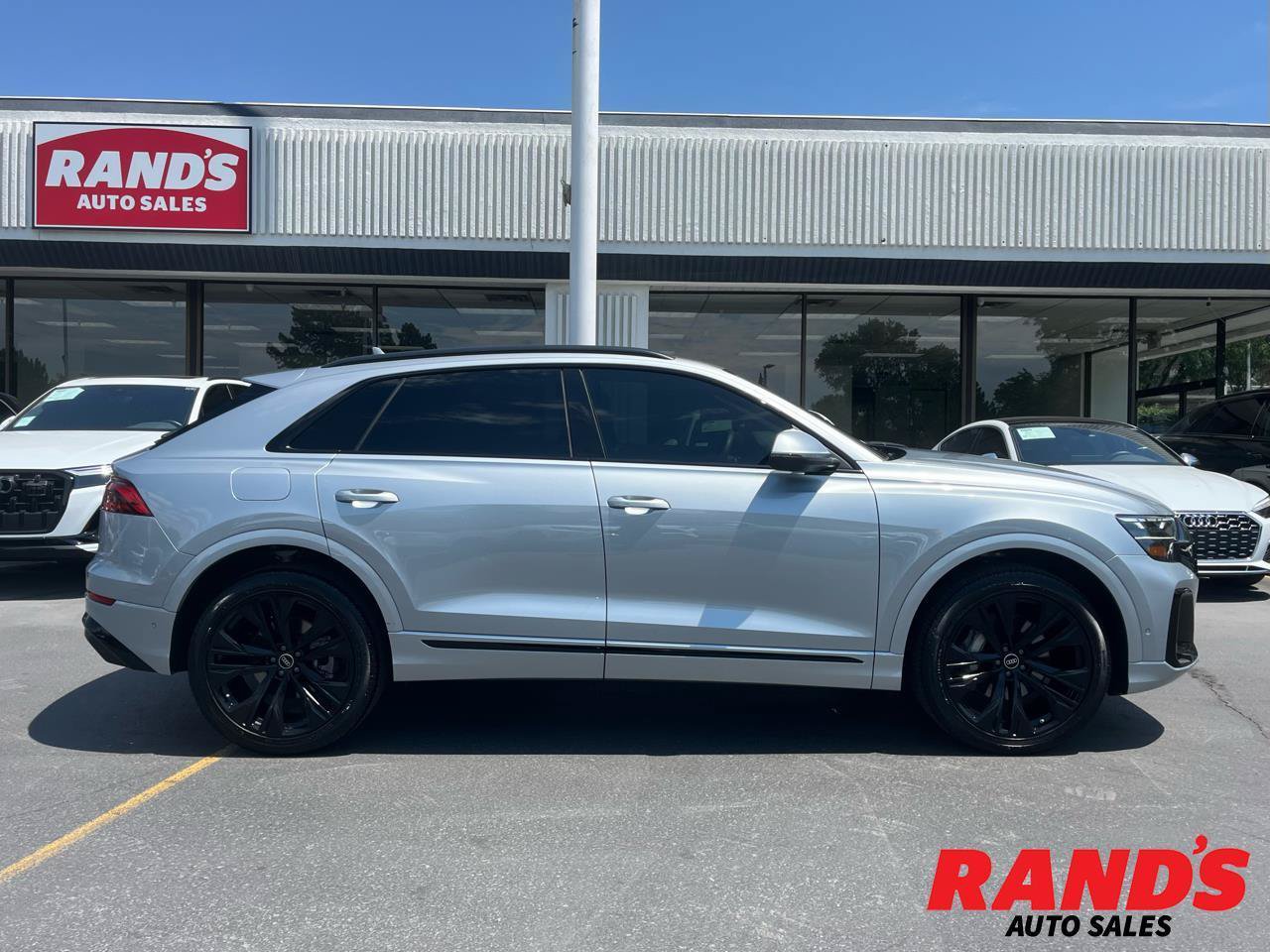 Used 2025 Audi Q8 Premium Plus w/ Premium Plus Package AWD/4WD image 1
